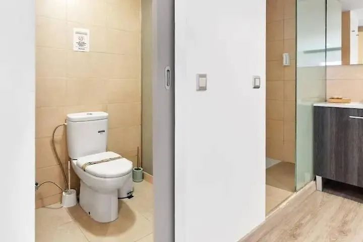Huge Duplex With Private Garden Next To Las Ramblas Barcelona